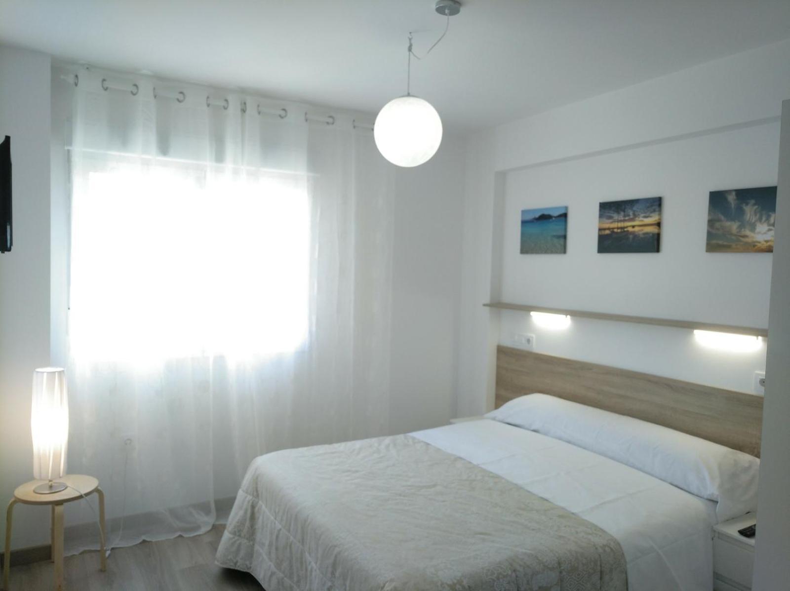 Apartamentos Poniente 비야누에바 데 아로사 외부 사진